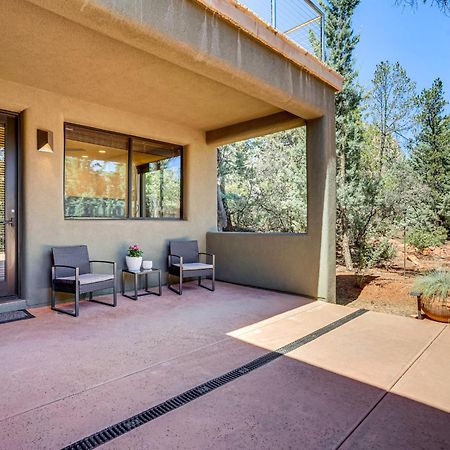 Sedona Couples Retreat With Patio Walk To Trails! Apartment Екстериор снимка
